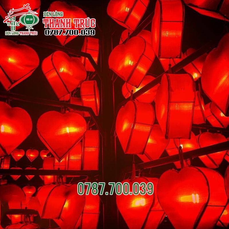 Lồng đèn Trái Tim Cây Khung Sắt